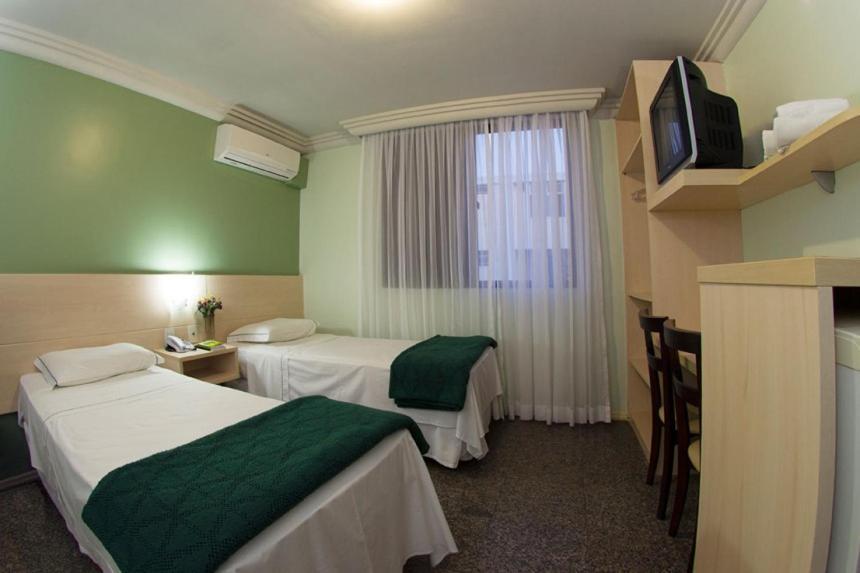 Hotel Da Lea 瓜拉派瑞 外观 照片
